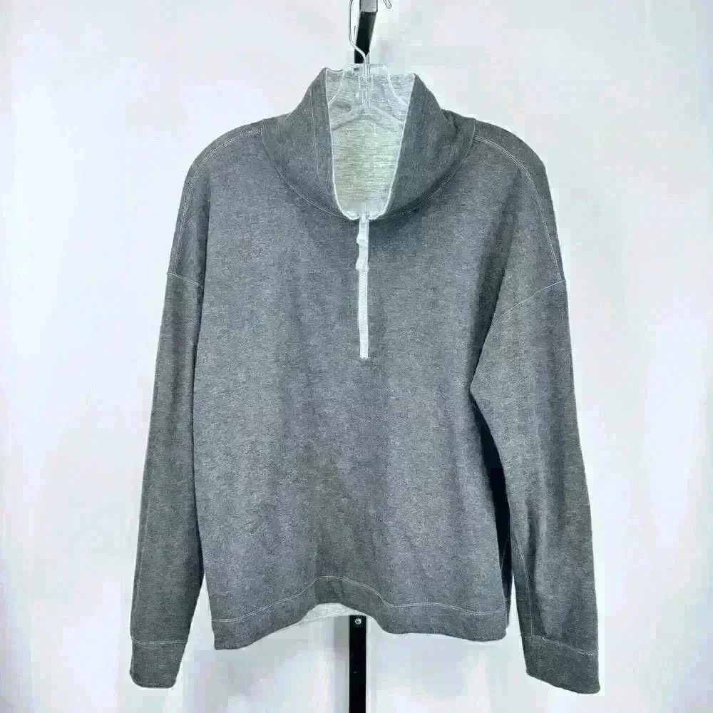 Tommy Bahama On the Flipside Reversible 3/4 Zip‎ Pullover Unisex Grey